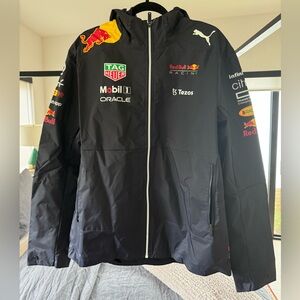 Oracle Red Bull racing rain proof jacket.